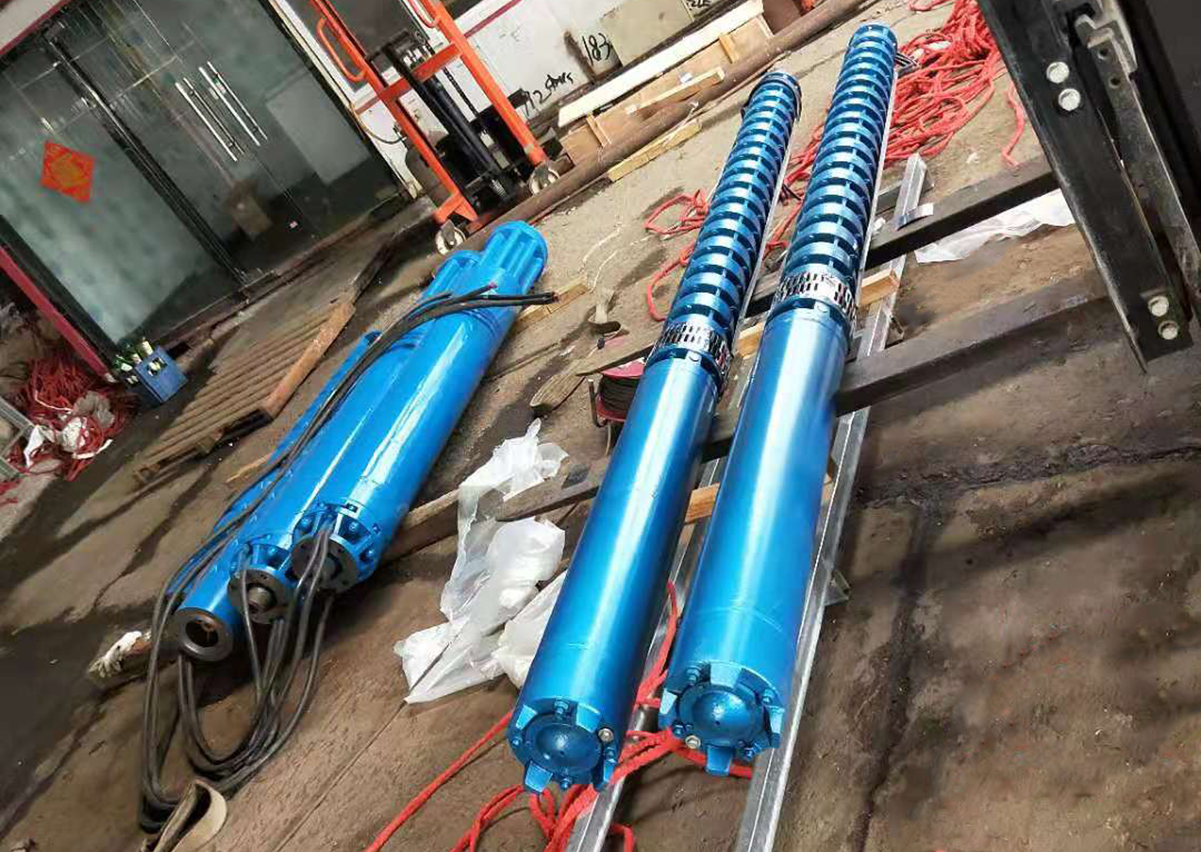 48595181.png 深井潛水泵1.png