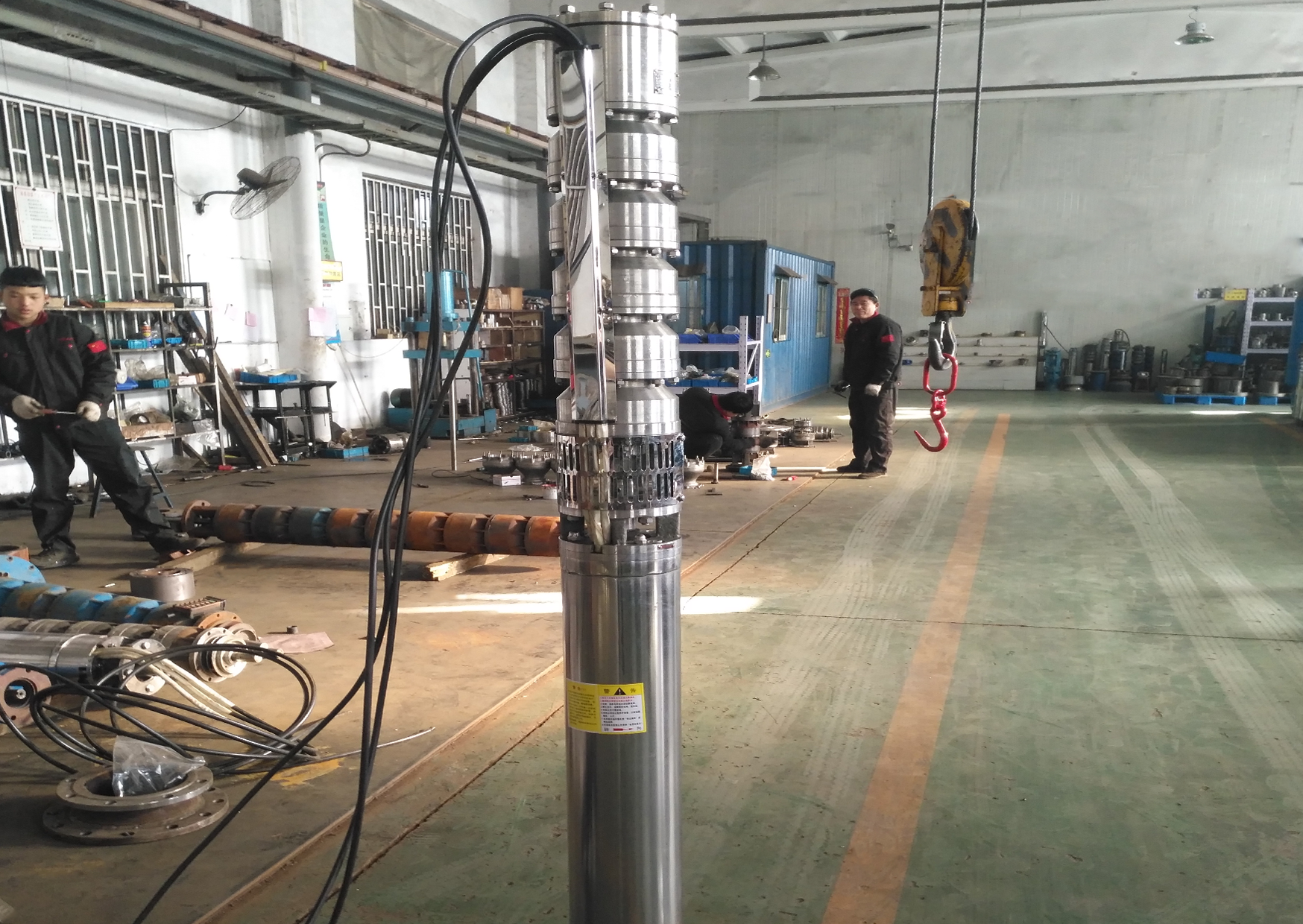 63133165.png 不銹鋼潛水泵3.png