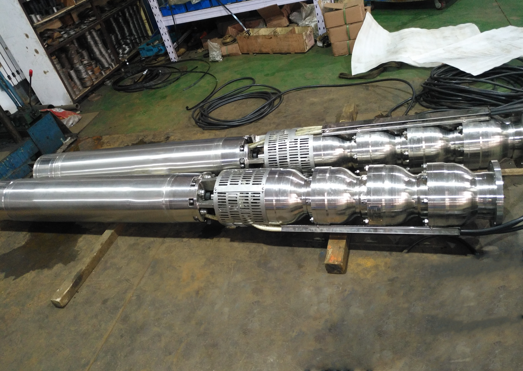 79769118.png 不銹鋼潛水泵2.png